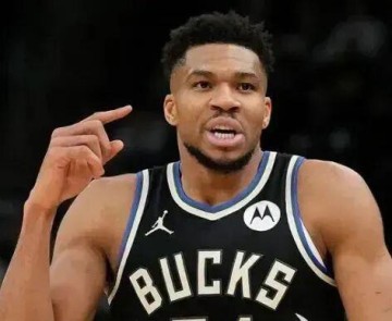 AG体育入口-服了！字母哥最终留队！雄鹿你烽火戏诸侯啊？